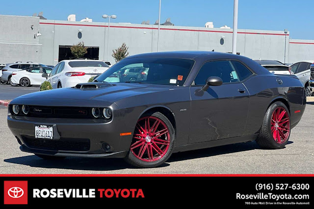 2017 Dodge Challenger R/T Plus Shaker