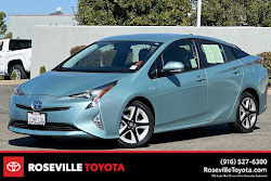 2016 Toyota Prius Three Touring