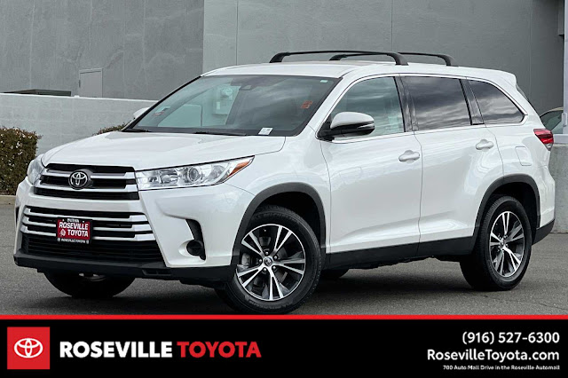 2019 Toyota Highlander LE