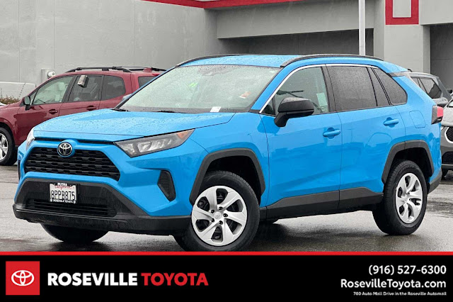 2020 Toyota RAV4 LE