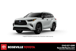 2024 Toyota Highlander Hybrid XLE Nightshade