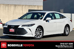 2022 Toyota Avalon XLE