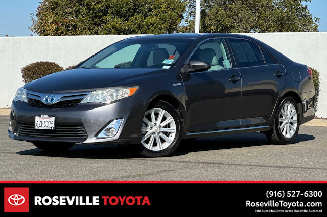 2013 Toyota Camry Hybrid XLE