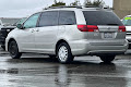 2004 Toyota Sienna LE