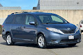 2016 Toyota Sienna LE