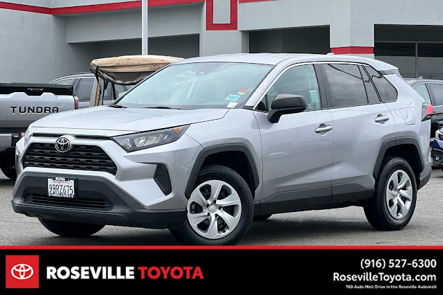 2022 Toyota RAV4 LE