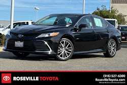 2021 Toyota Camry Hybrid XLE