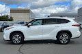 2020 Toyota Highlander Hybrid XLE