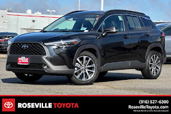 2024 Toyota Corolla Cross XLE
