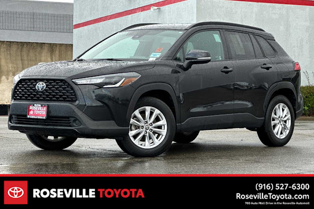 2022 Toyota Corolla Cross LE