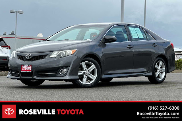 2012 Toyota Camry SE