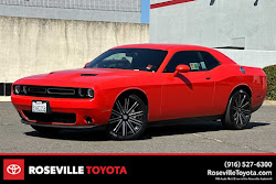 2016 Dodge Challenger SXT