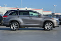 2017 Toyota Highlander LE