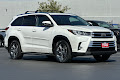 2019 Toyota Highlander Limited Platinum