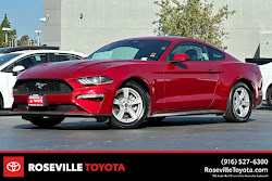 2021 Ford Mustang EcoBoost