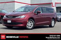 2020 Chrysler Voyager LX