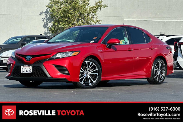 2019 Toyota Camry Hybrid SE