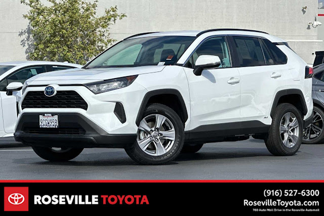 2022 Toyota RAV4 Hybrid LE