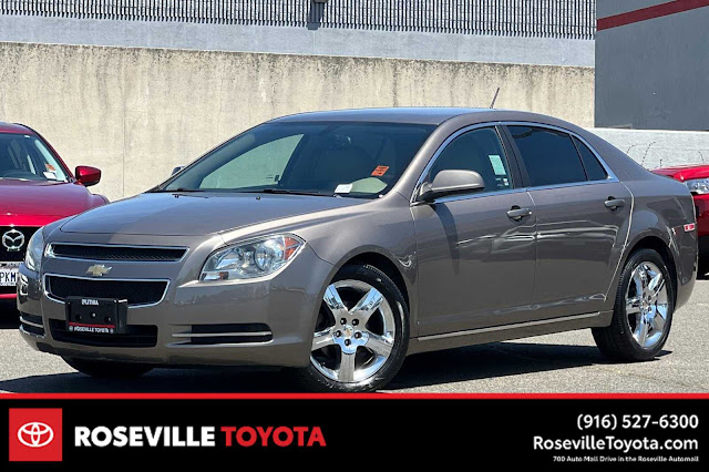 2011 Chevrolet Malibu LT w/2LT