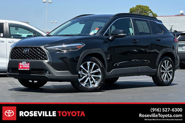 2024 Toyota Corolla Cross XLE
