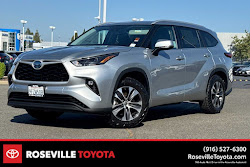 2023 Toyota Highlander Hybrid XLE