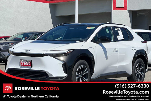 2025 Toyota bZ4X XLE
