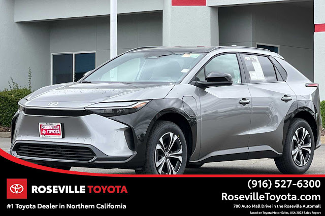 2025 Toyota bZ4X XLE