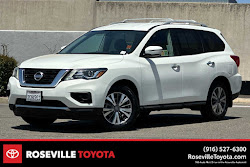 2020 Nissan Pathfinder S