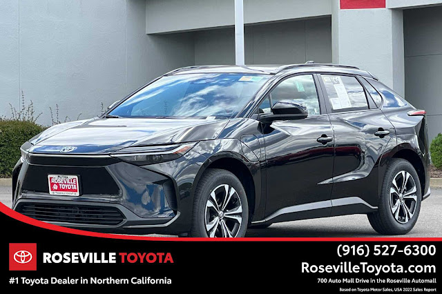 2025 Toyota bZ4X XLE