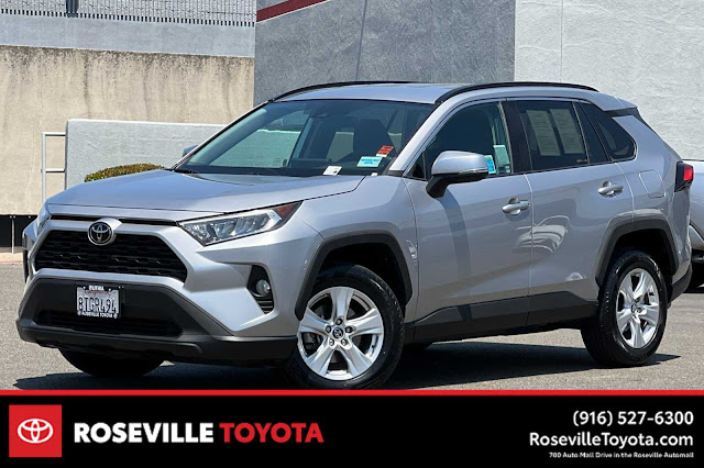 2020 Toyota RAV4 XLE