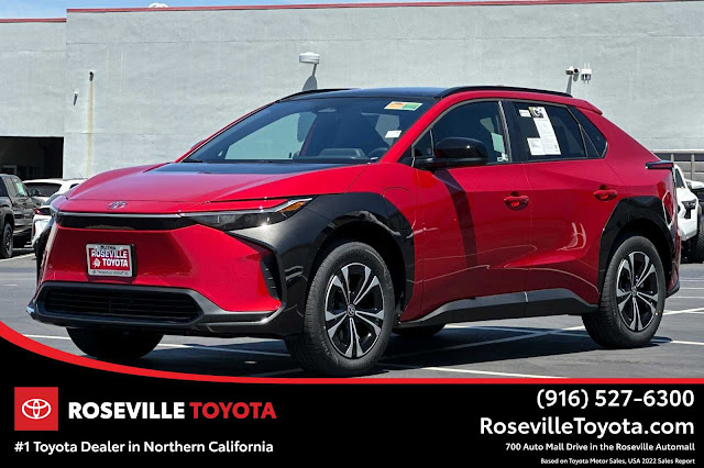 2025 Toyota bZ4X XLE