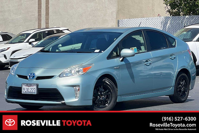 2015 Toyota Prius Three