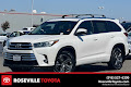 2017 Toyota Highlander Limited Platinum