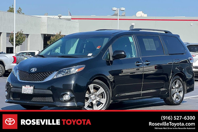 2017 Toyota Sienna SE