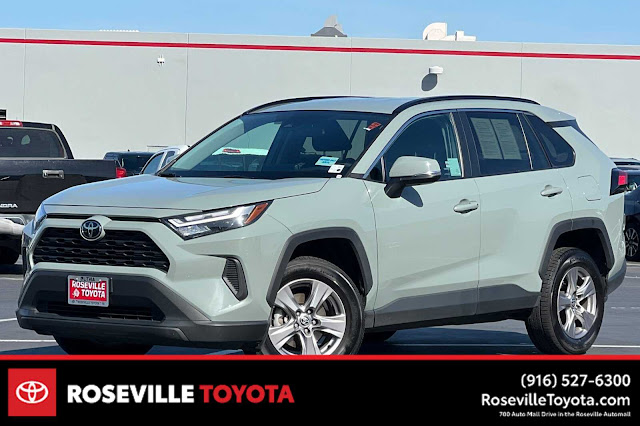 2023 Toyota RAV4 XLE