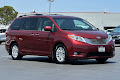 2016 Toyota Sienna XLE
