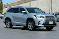 2019 Toyota Highlander Limited Platinum