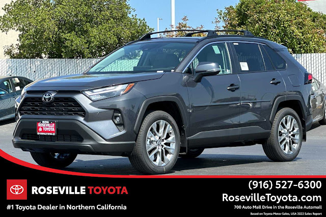 2025 Toyota RAV4 XLE Premium