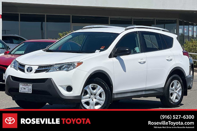 2015 Toyota RAV4 LE