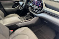 2022 Toyota Highlander Hybrid Platinum