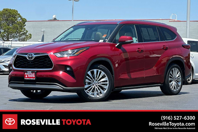 2022 Toyota Highlander Platinum