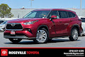 2022 Toyota Highlander Platinum