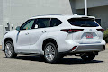 2025 Toyota Highlander Platinum