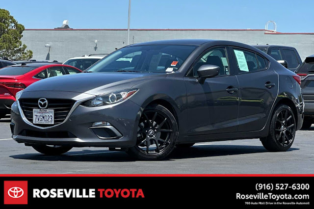 2015 Mazda MAZDA3 i Sport