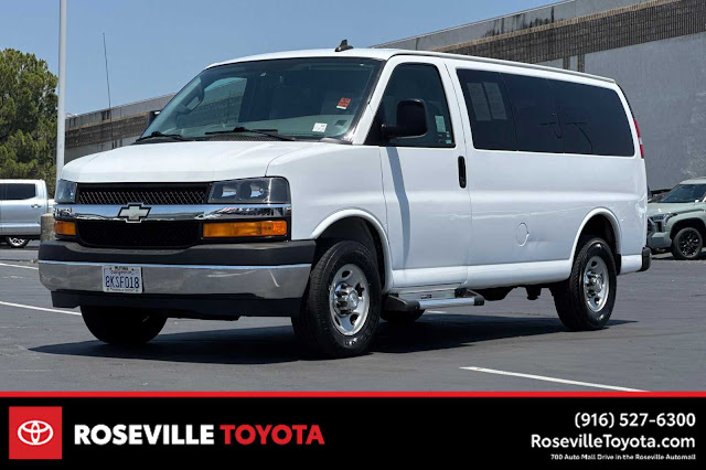 2017 Chevrolet Express LT