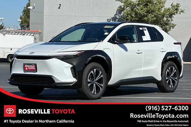 2025 Toyota bZ4X XLE