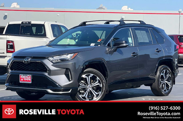 2025 Toyota RAV4 Plug-In Hybrid XSE