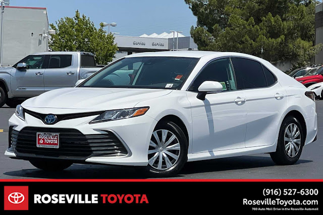 2023 Toyota Camry Hybrid LE