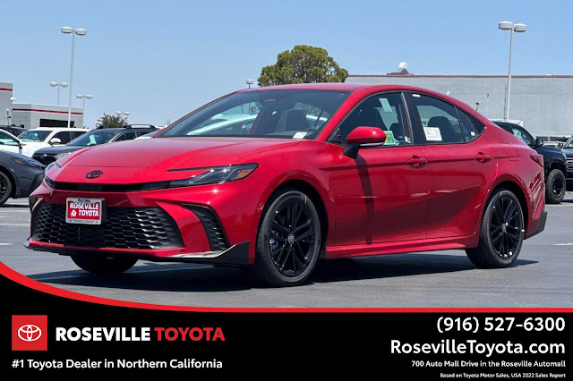 2025 Toyota Camry SE