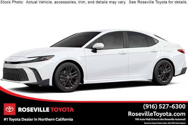 2025 Toyota Camry SE